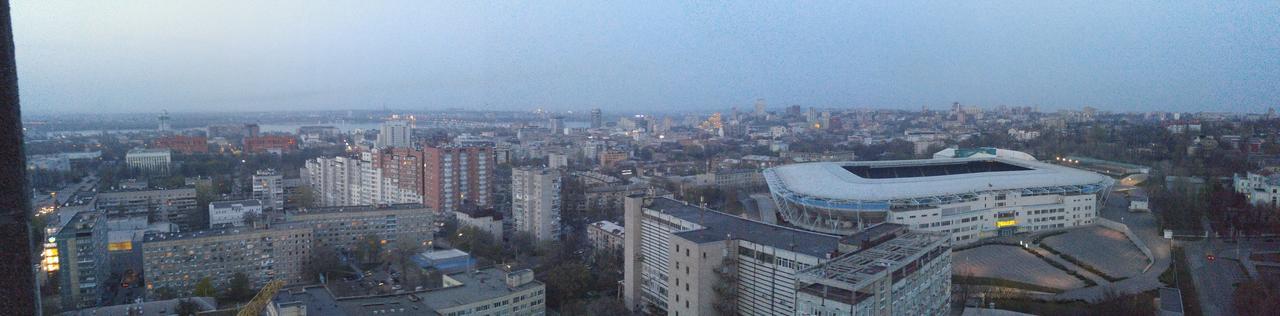 Apartment Near Dnipro Arena Eksteriør bilde